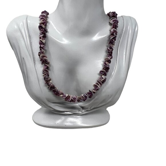 Vintage Shell Necklace Purple White Shells Beach Ocean 32 inches - Picture 1 of 6